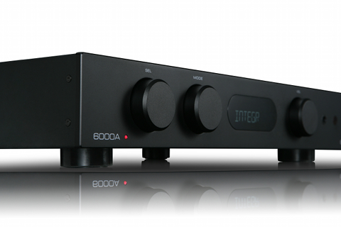 6000A : Audiolab's new integrated amplifier.