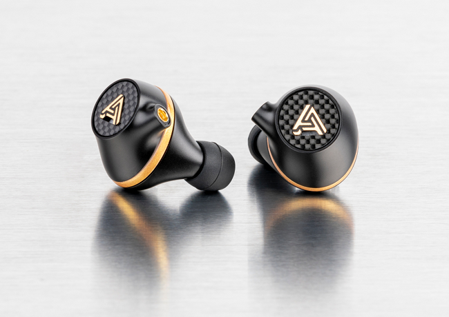 Euclid: Audeze’s first closed-back in-ear, Planar Magnetic headphone.