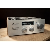 Embrace – Hybrid “Hugging” amplifier from Audiozen.