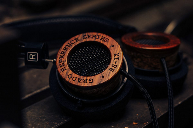 The Grado RS1x and RS2x are now built with 4th gen drivers.